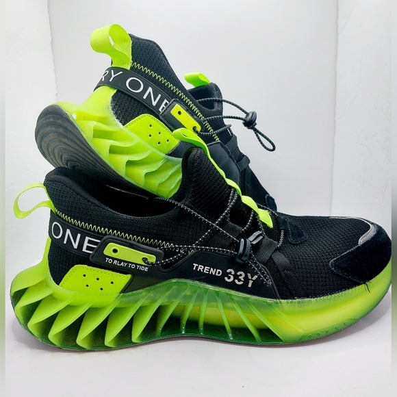 Black and Bright Green Size (46) 13 Men's Trend '33Y Everyone Running Shoes - Picture 1 of 11